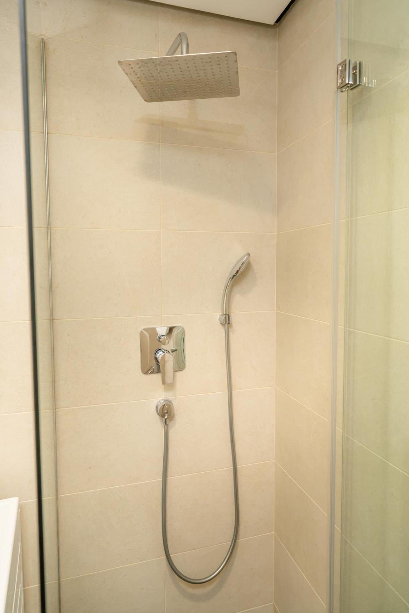 Kondina Suites Белград Екстериор снимка
